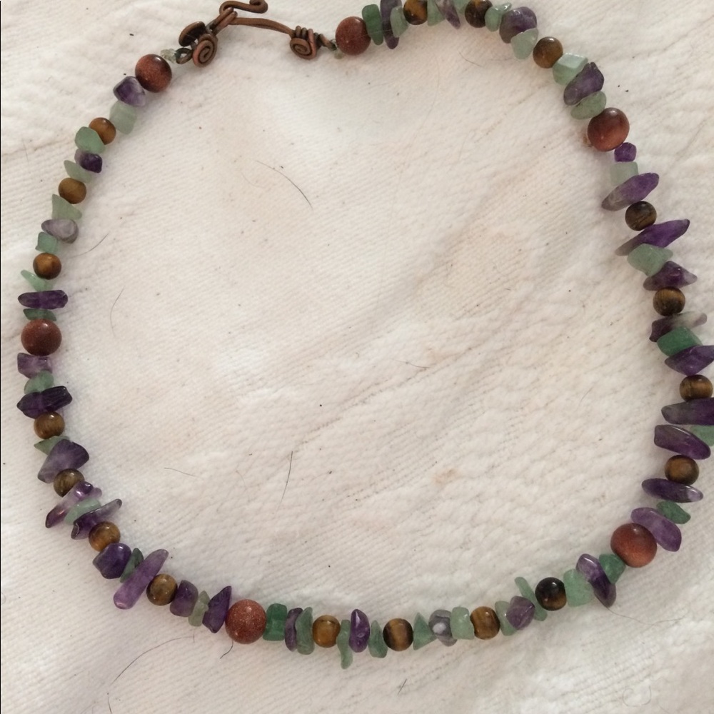 Beautiful multi stone choker